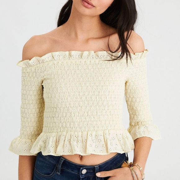 American Eagle Outfitters Tops - ⭐️NWT AE Smocked Off the Shoulder Top
